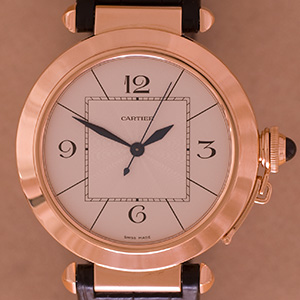 Cartier Pasha Roze 42mm
