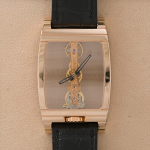 Corum Golden Bridge 