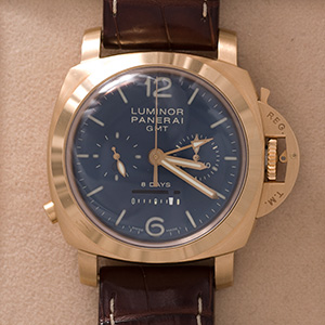 Panerai Luminor GMT 