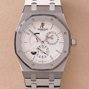 Audemars Piguet Royal Oak Dual Time 