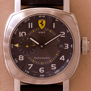 Panerai Ferrari 45 GMT 