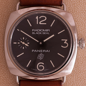 Panerai Radiomir Black Seal Logo 