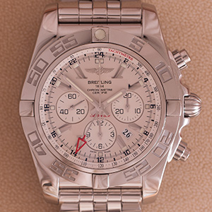 Breitling Chronomat 44 GMT 