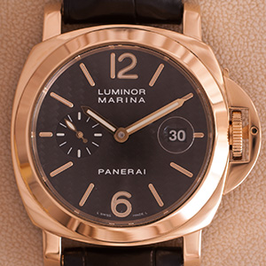 Panerai Luminor 44 Marina Carbon 