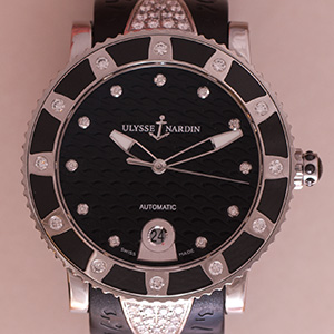 Ulysse Nardin Lady Diver Diamonds 