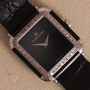 Jaeger-LeCoultre Vintage Lady Onyx-Diamonds 