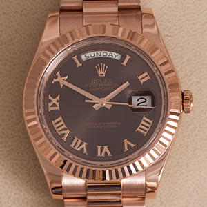 Rolex DayDate II Everose 