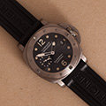 Panerai Luminor Submersible Automatic 